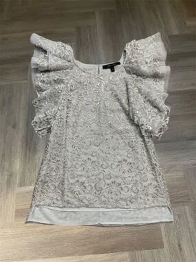BCBGMaxAzria Lace Sequin Ruffle Sleeve Top Womens XXS Silver Metallic Classy